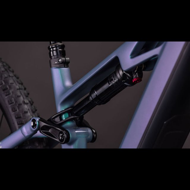 CUBE Stereo Hybrid ONE44 HPC Race 800 sähköpyörä